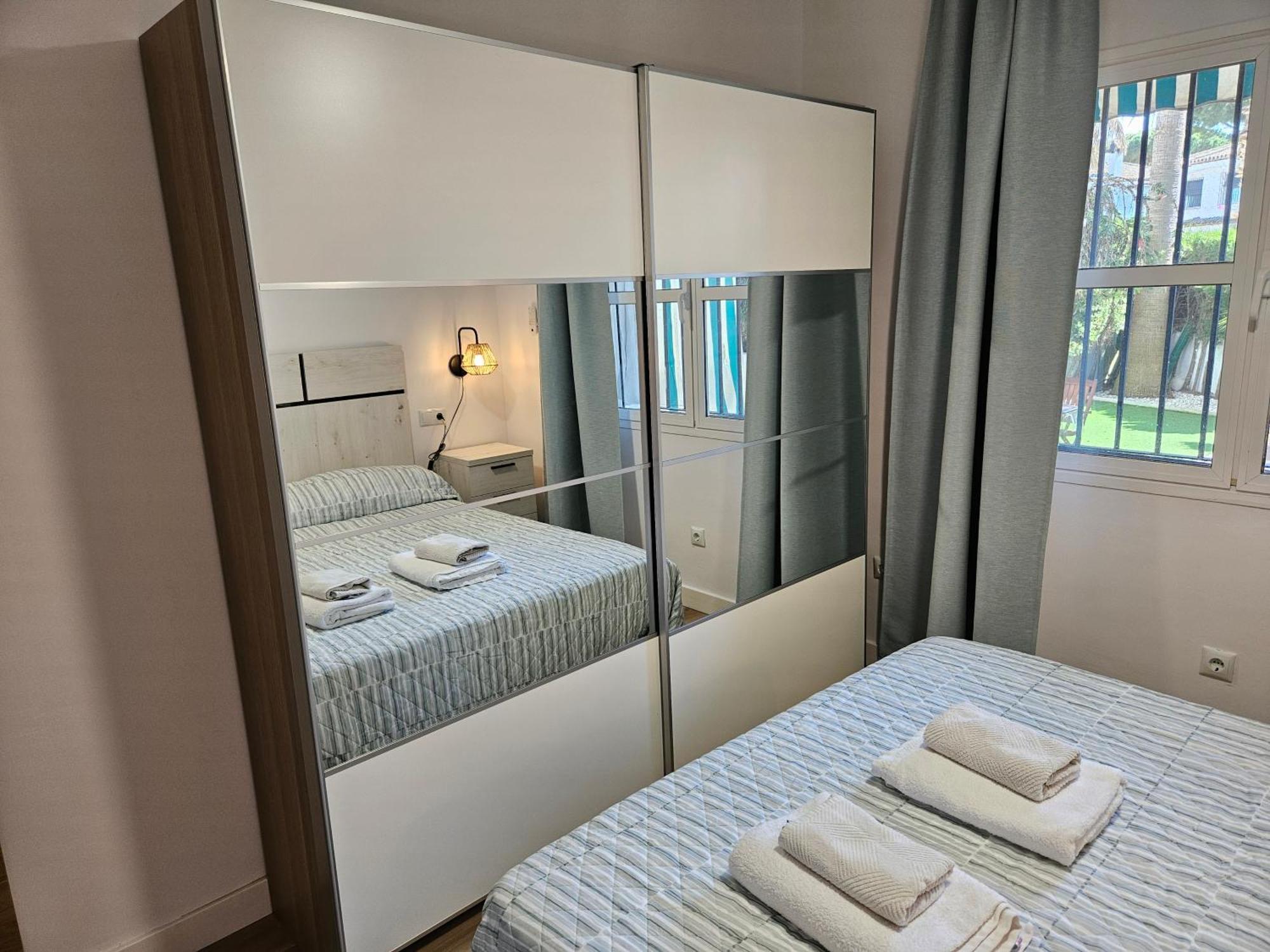 G&H Apartments - Playa Sancti Petri Чиклана де ла Фронтера Екстериор снимка
